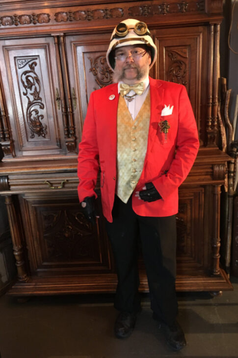 En tenue de cérémonie